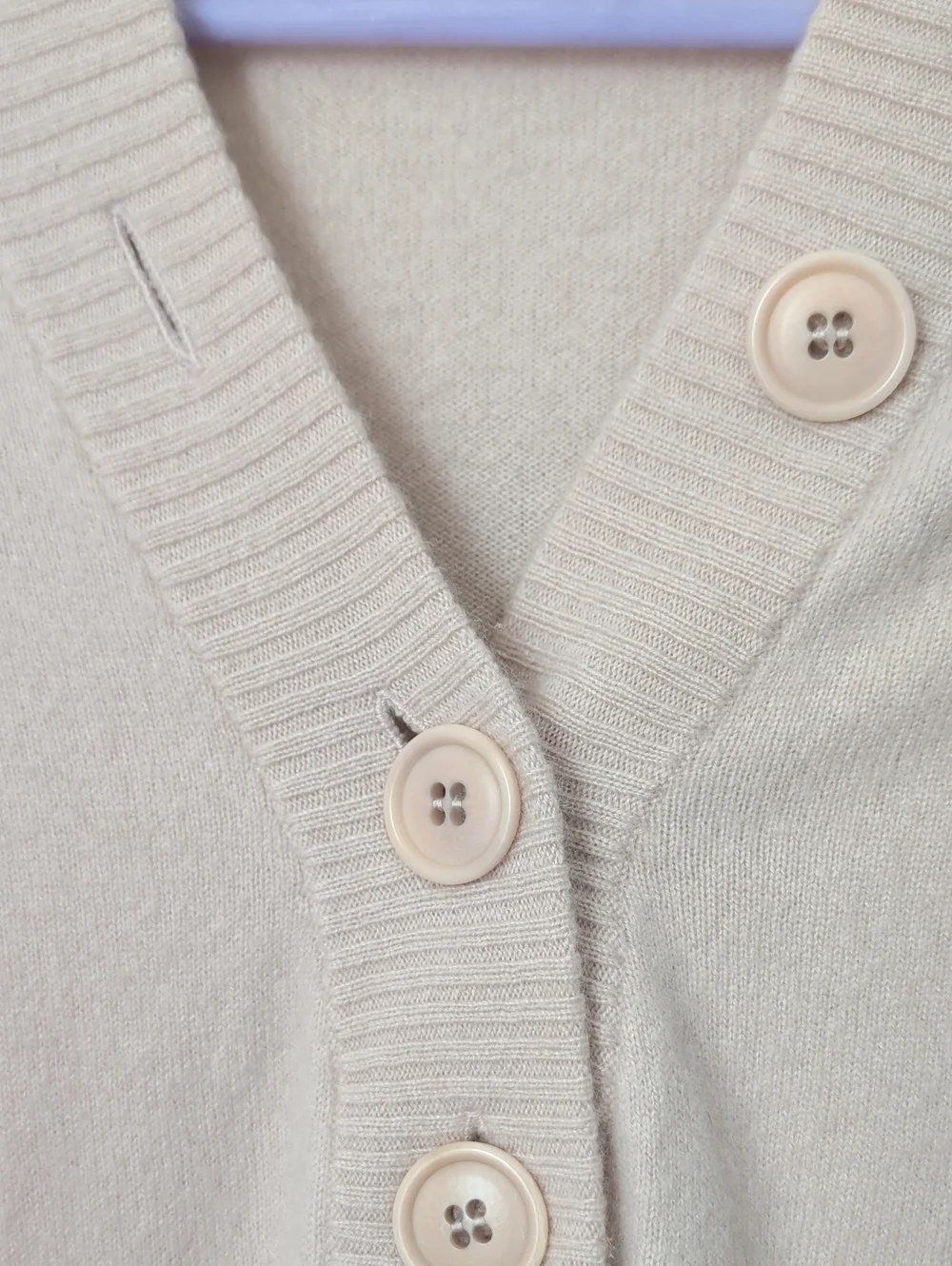 J. Crew Cashmere Small Medium Women's Light Beige V-Neck Button Pullover Sweater